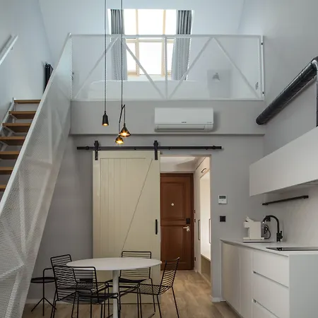 酒店 Orea Place Seno 4*