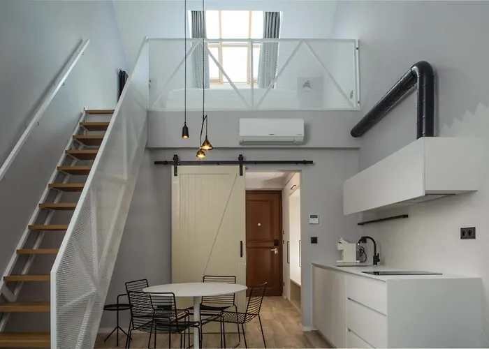 Orea Place Seno Отель