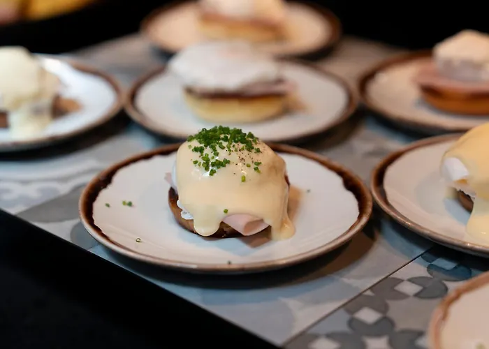 Отель Orea Place Seno 4*