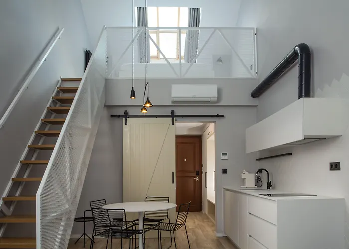 Отель Orea Place Seno 4*